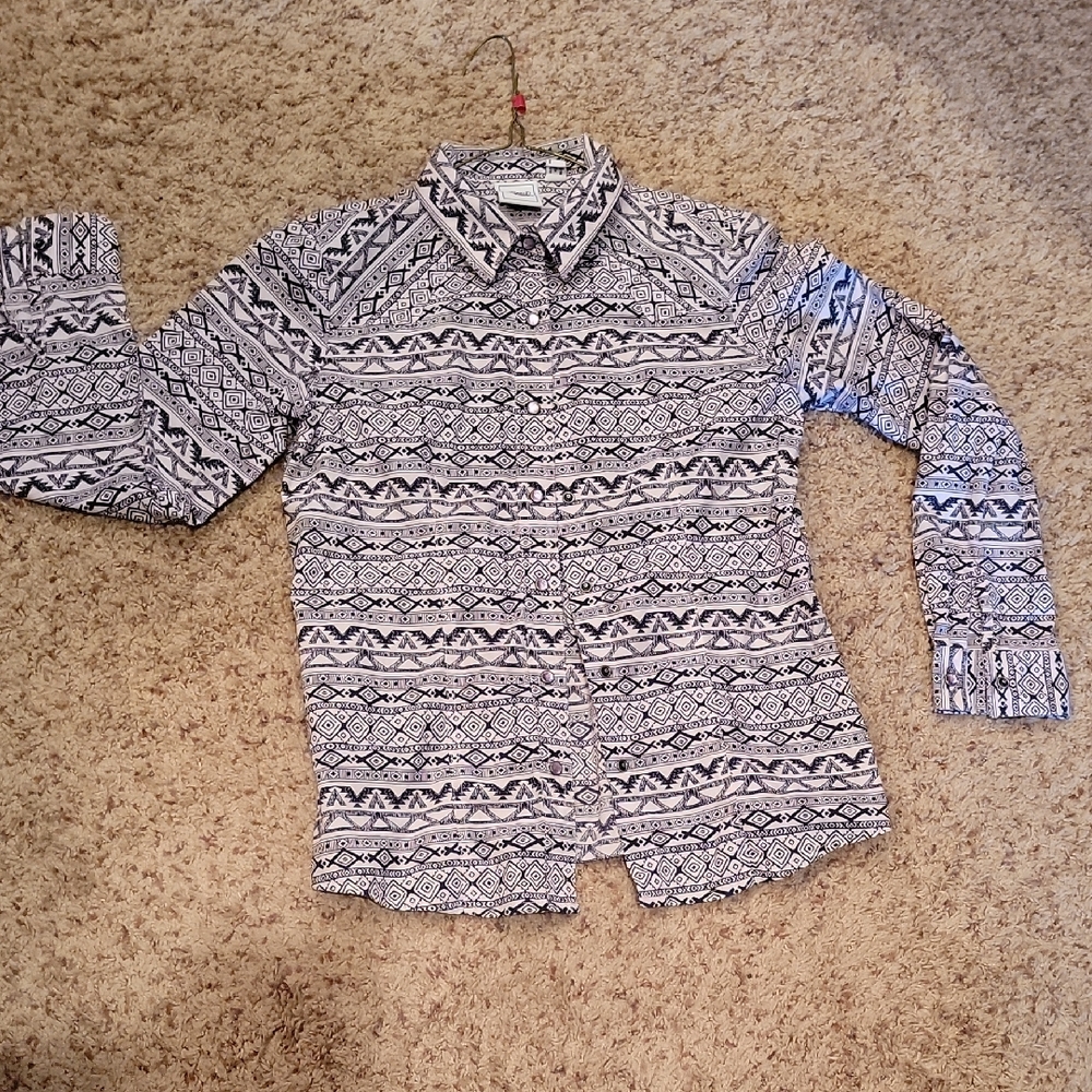 Cruel Girl Black and White Patterned Button Down Shirt